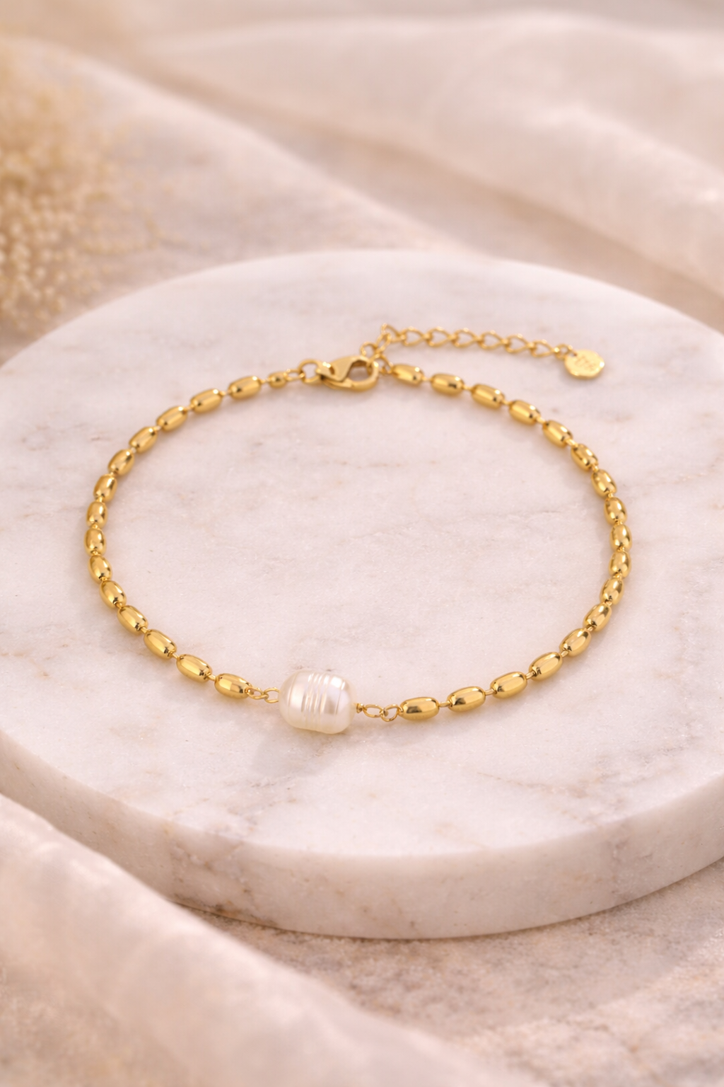 Luna Pearl Bracelet