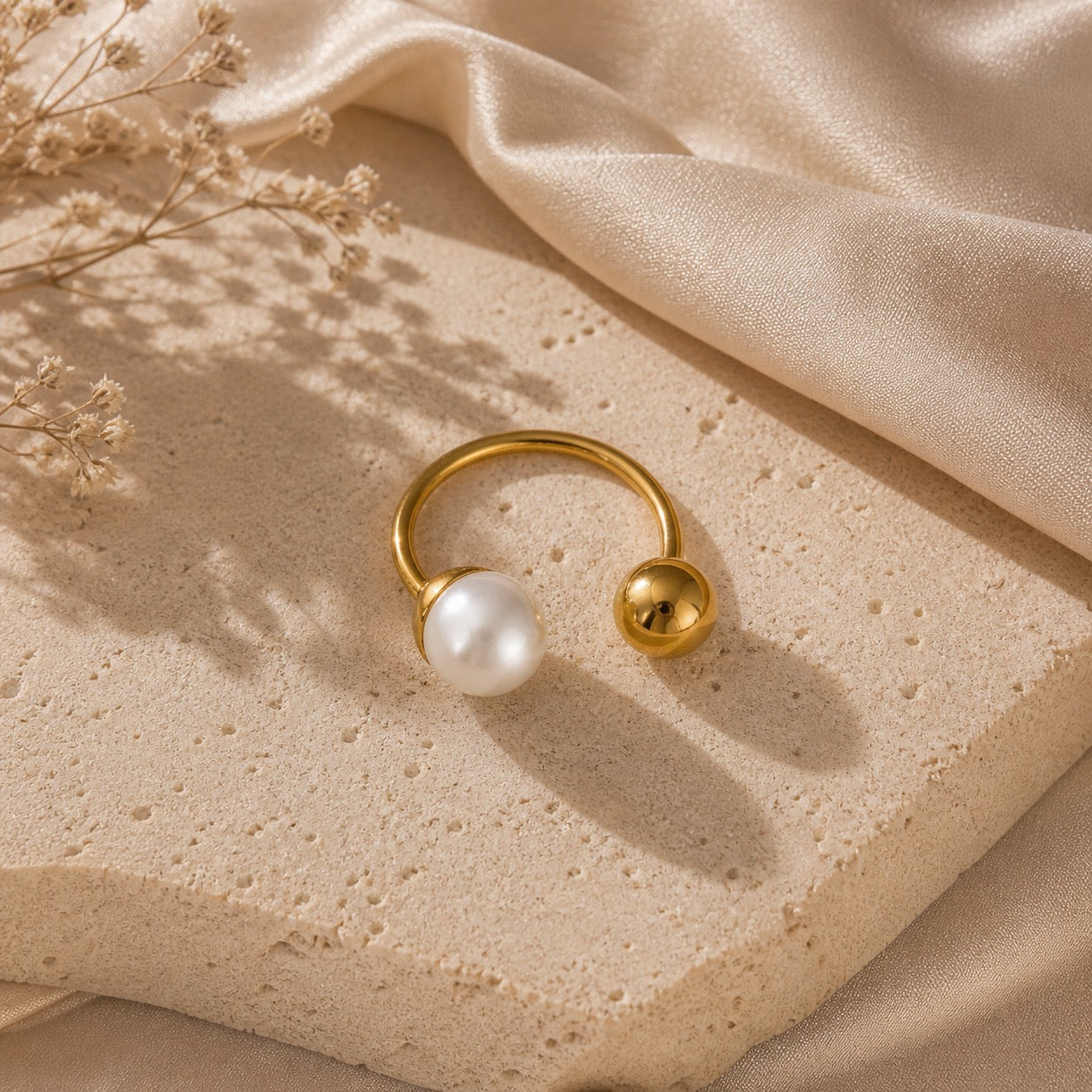 Luna Duo Pearl Ring