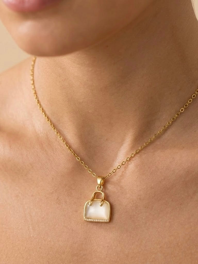 Le Petit Sac Necklace