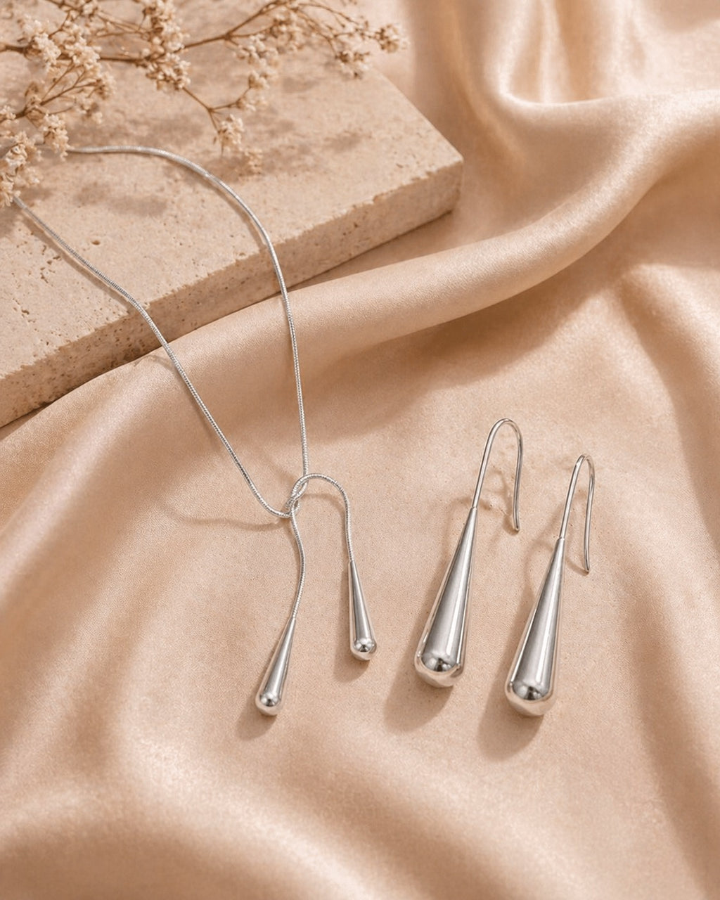 Elysian Teardrop Silver Set